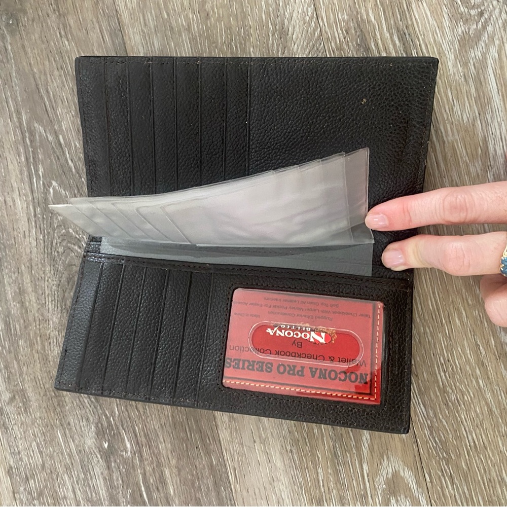 Real Leather Wallet - Picture 2 of 3